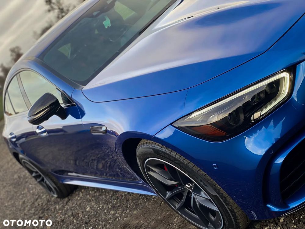 Mercedes-Benz AMG GT 53 4Matic+ 4D Speedshift TCT 9G - 2