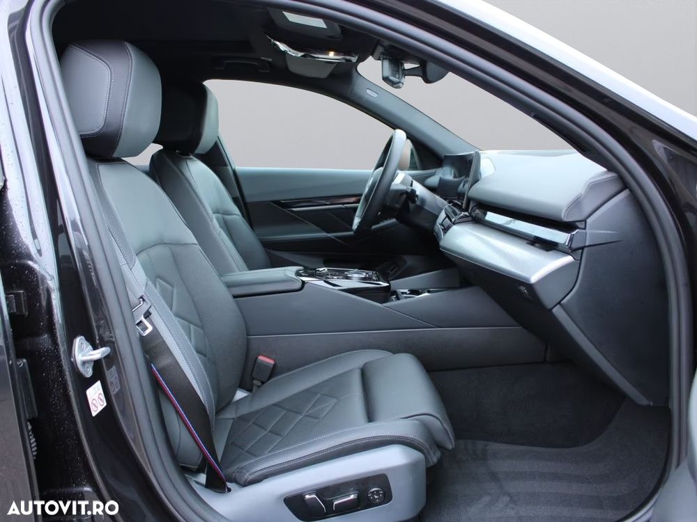 BMW i5 2024 — imagine 10