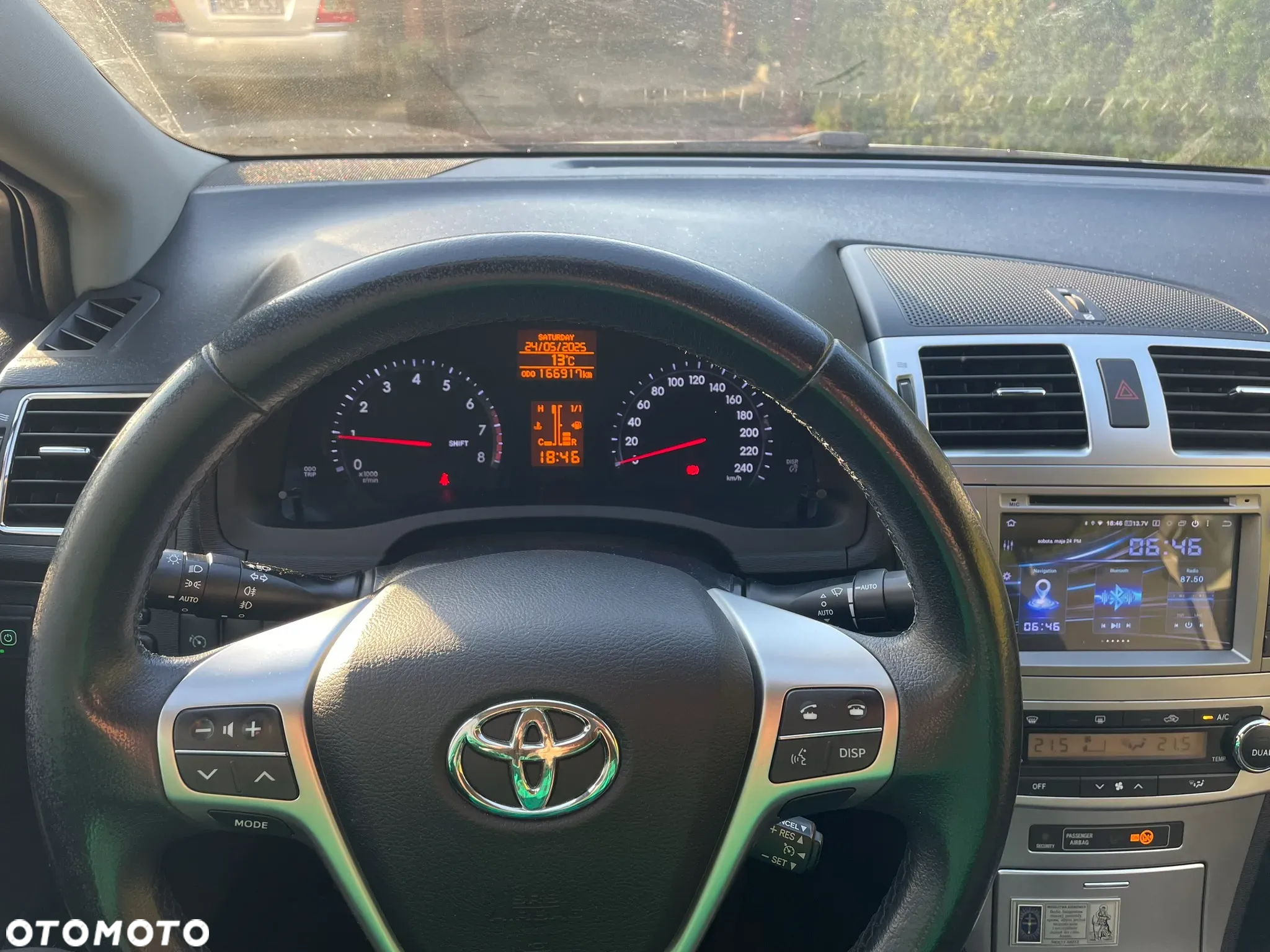 Toyota Avensis 1.8 Premium - 6
