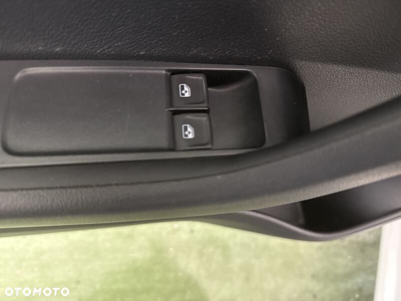 Skoda Fabia 1.0 Ambition - 12