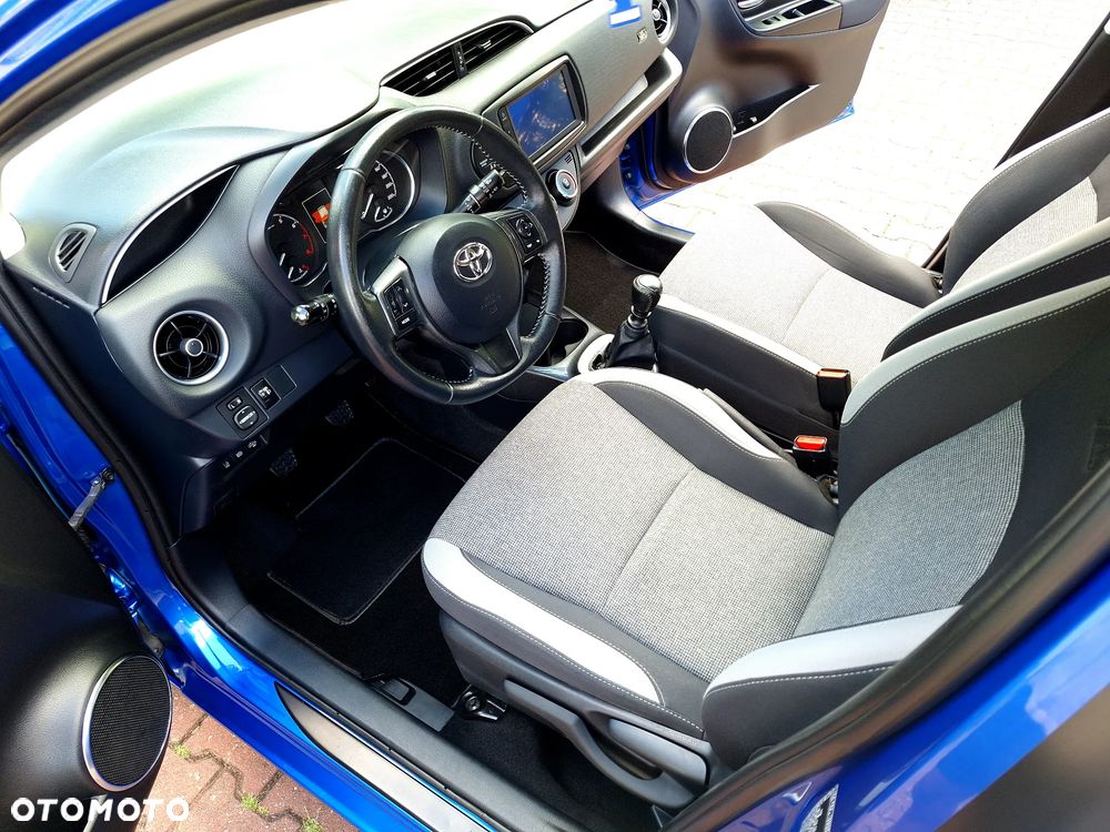 Toyota Yaris 1.5 20th Anniversary - 10