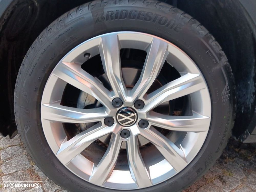 VW T-Roc 1.5 TSI Urban DSG - 37