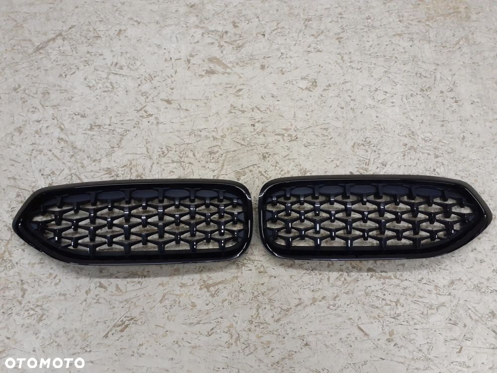 GRILL ATRAPA NERKI BMW Z4 G29 CZARNE 5113192976-10