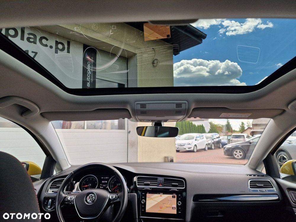 Volkswagen Golf 1.5 TSI ACT DSG Sound - 19