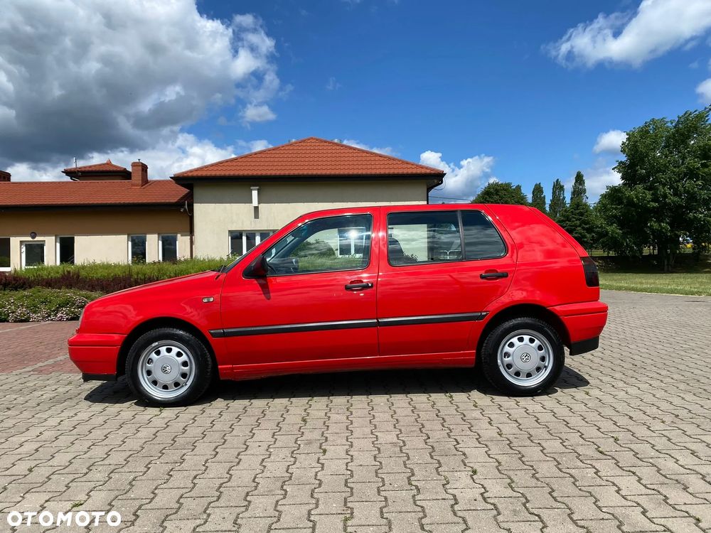 Volkswagen Golf - 4