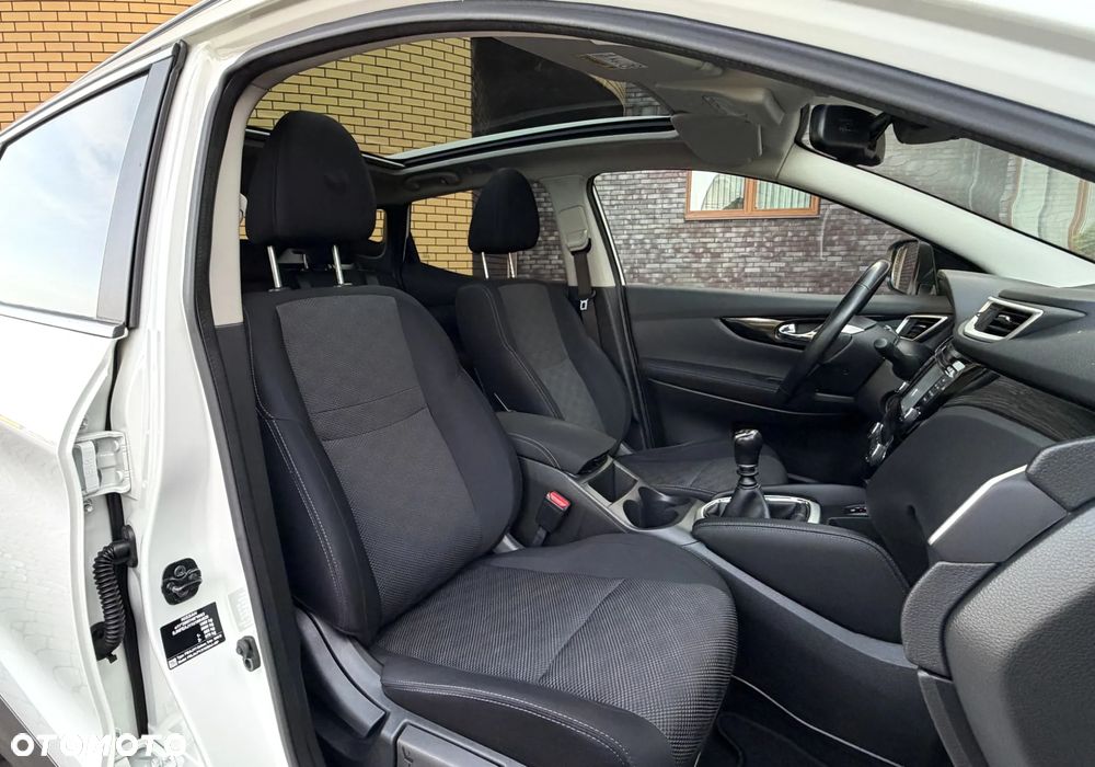 Nissan Qashqai 1.2 DIG-T Tekna EU6 - 30