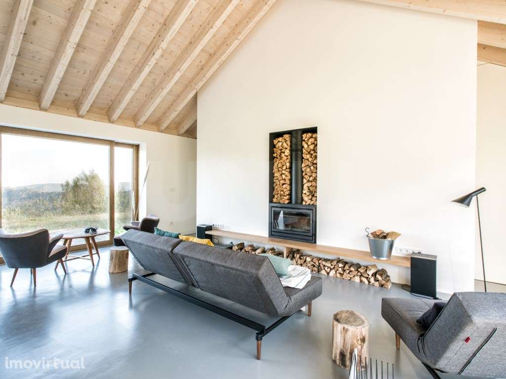 Terreno com 2053 m² urbanizável, com vista fantástica - Grande imagem: 4/17