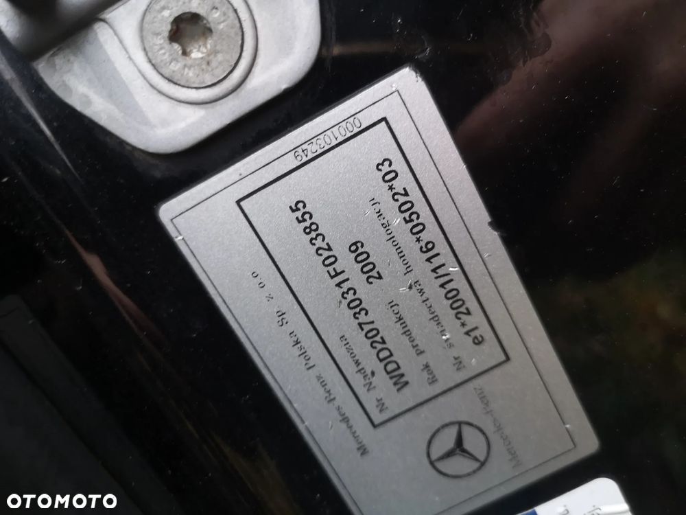 Mercedes-Benz Klasa E - 11