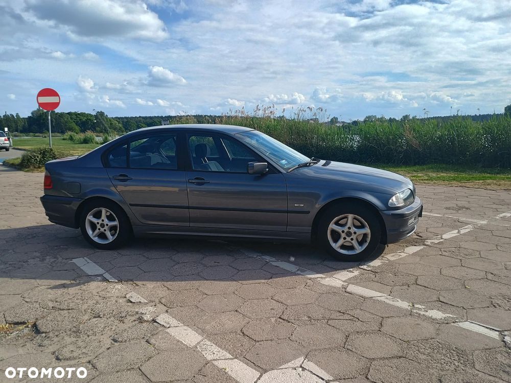 BMW Seria 3 - 7