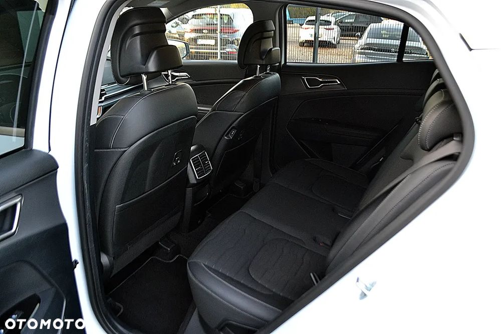 Kia Sportage - 16