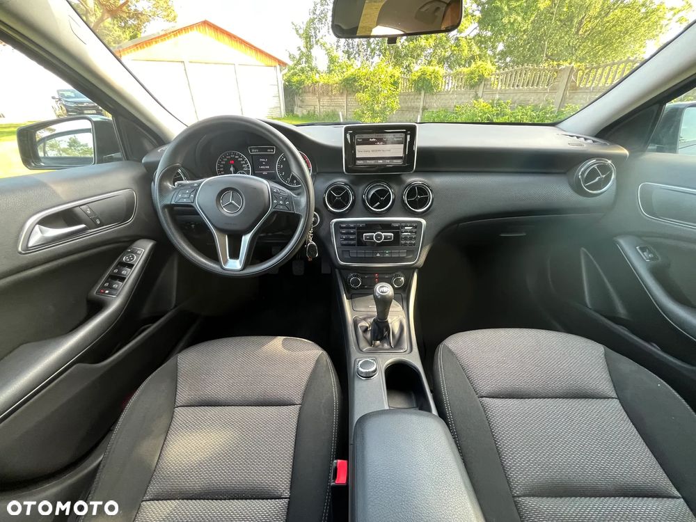 Mercedes-Benz Klasa A 200 (BlueEFFICIENCY) - 10