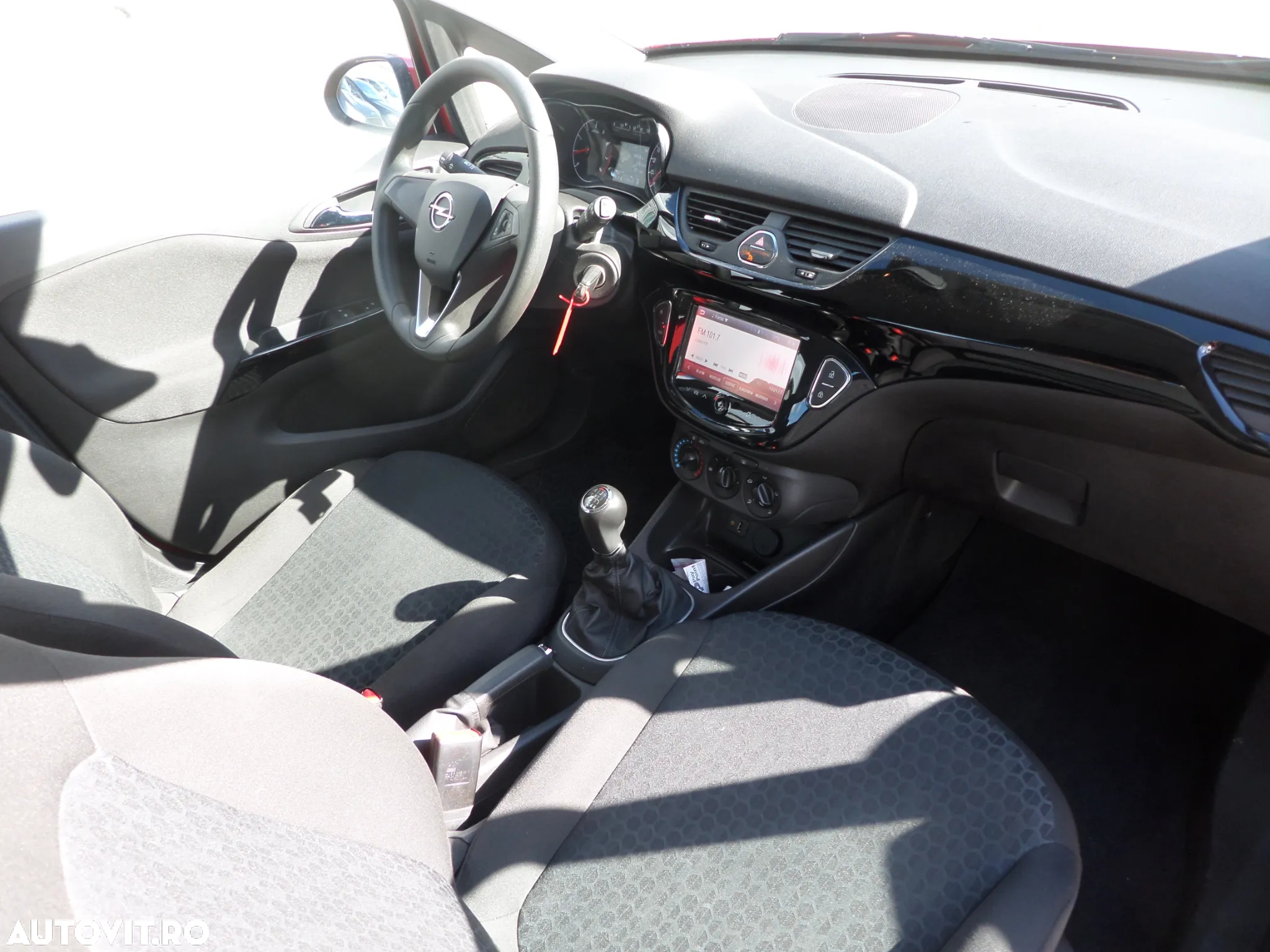 Opel Corsa 1.0 Ecotec Turbo (ecoFLEX) Start/Stop Color Edition - 14