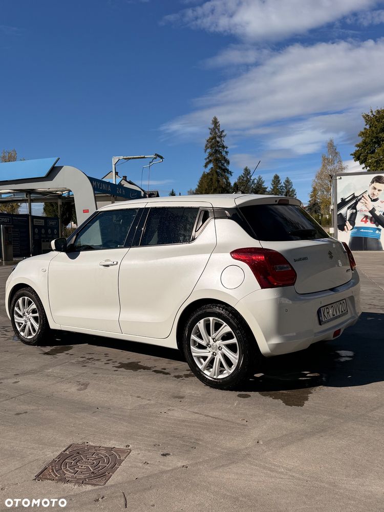 Suzuki Swift 1.2 Dualjet SHVS Premium Plus - 8