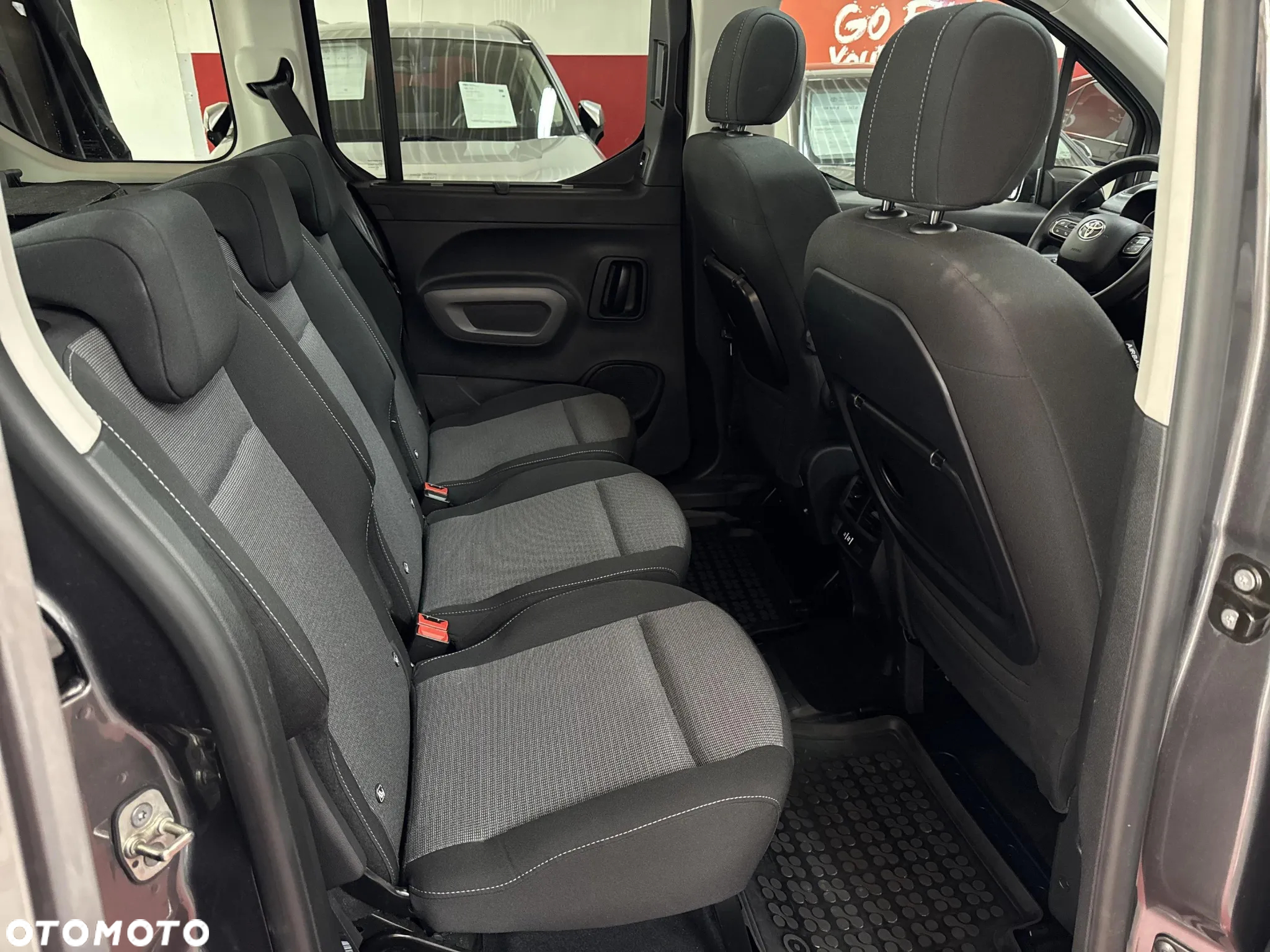 Toyota Proace City Verso 1.2 D-4T Family - 14
