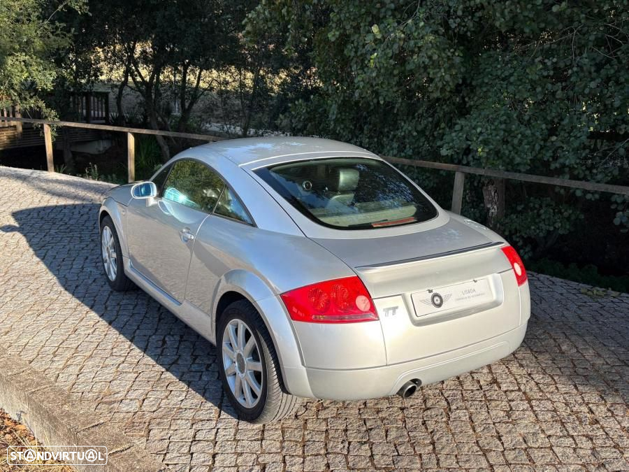 Audi TT Coupé 1.8 T - 7