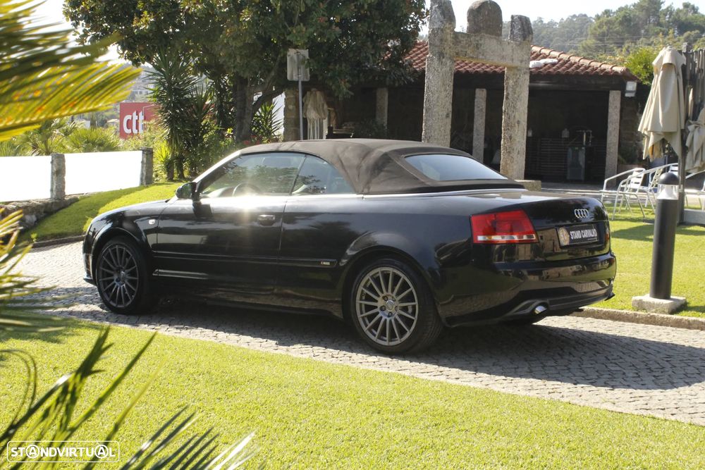 Audi A4 Cabrio 2.0 TDi S-line Multi. - 8