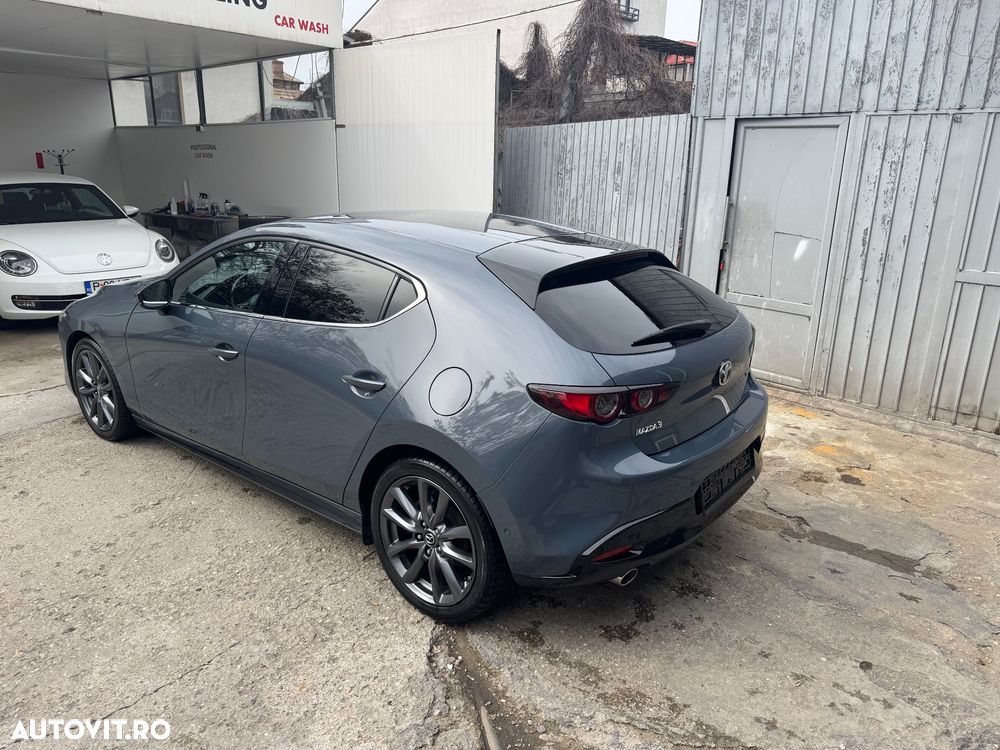 Mazda 3 G122 MHEV - 4