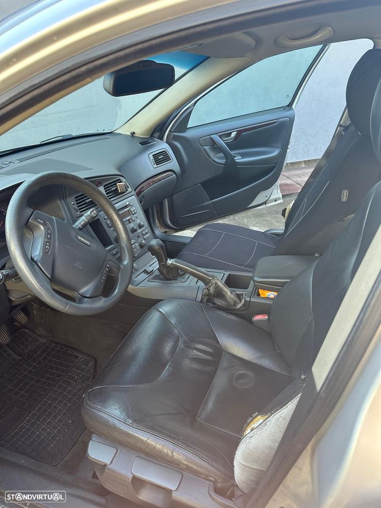 Volvo V70 2.0 T - 7