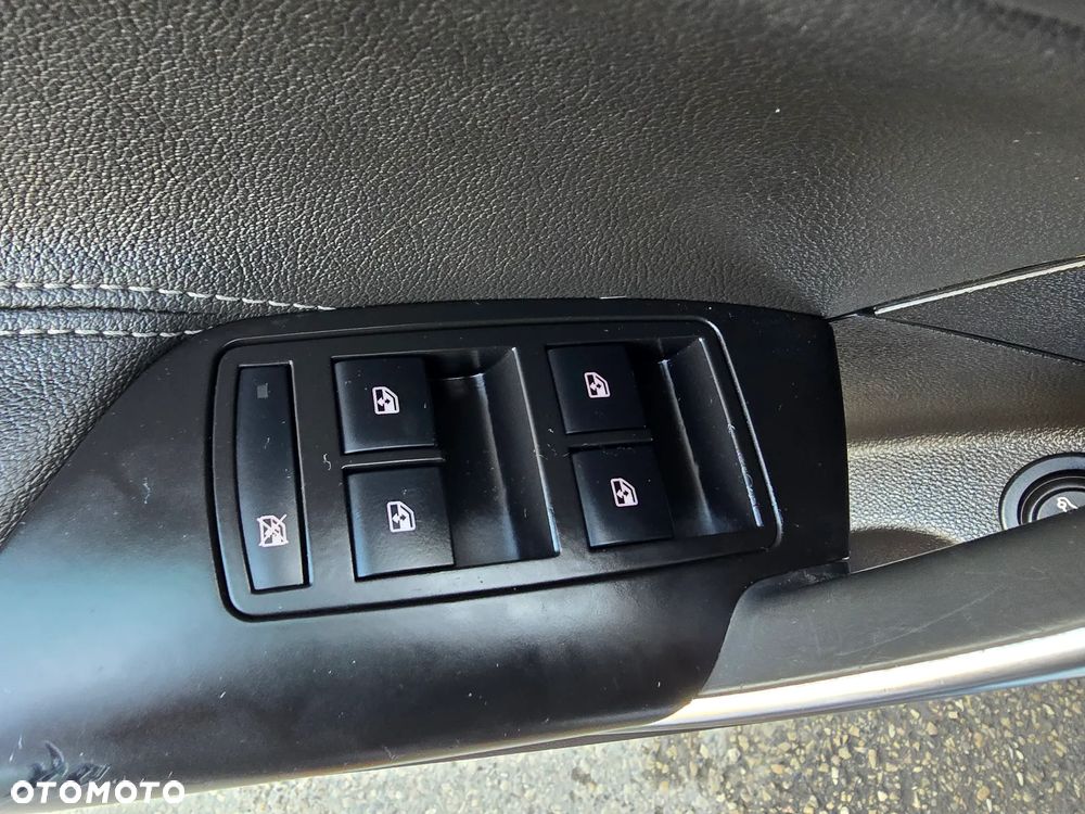 Opel Insignia 2.0 CDTI Sports Tourer Automatik Cosmo - 18