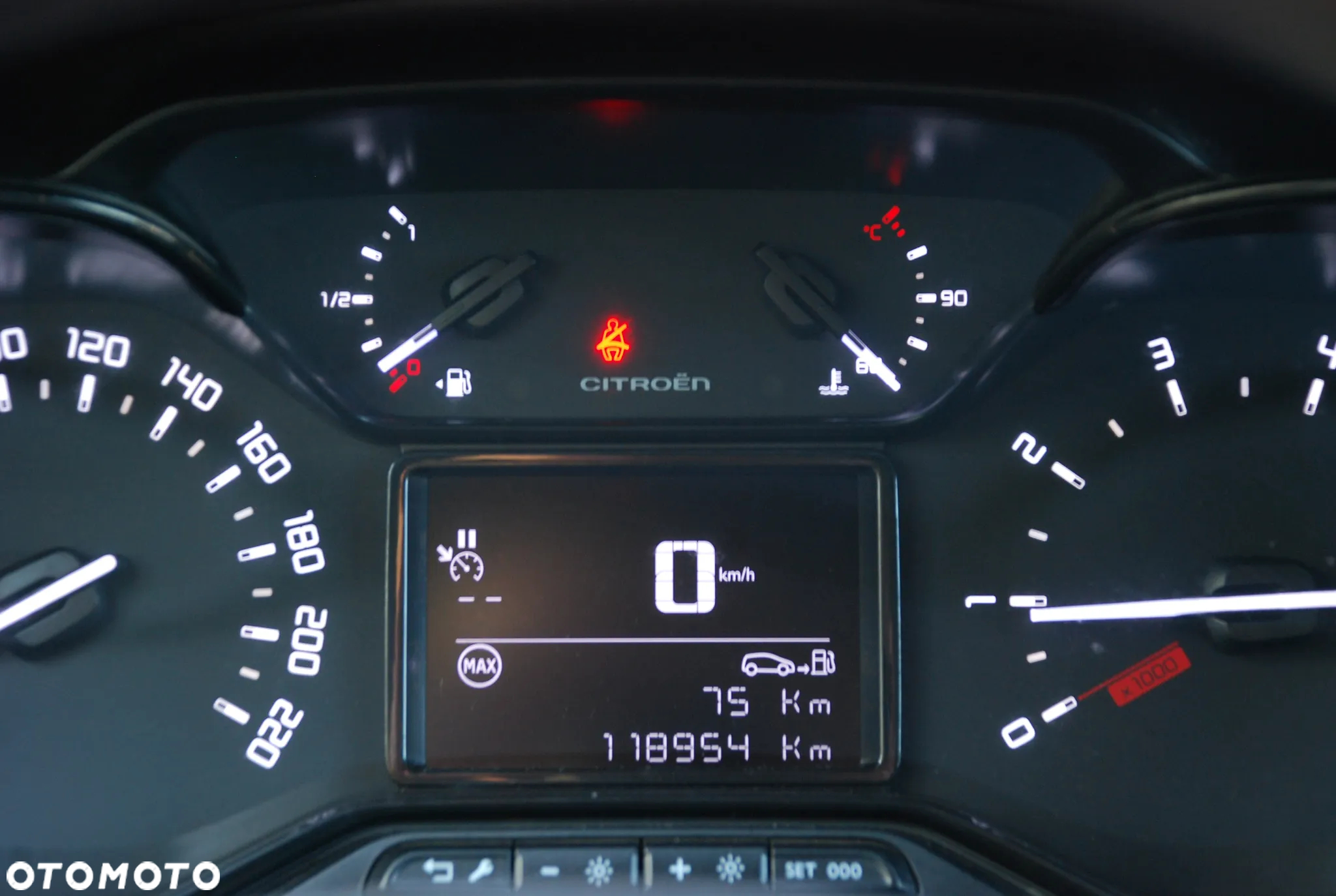 Citroën C3 1.2 PureTech Shine - 19