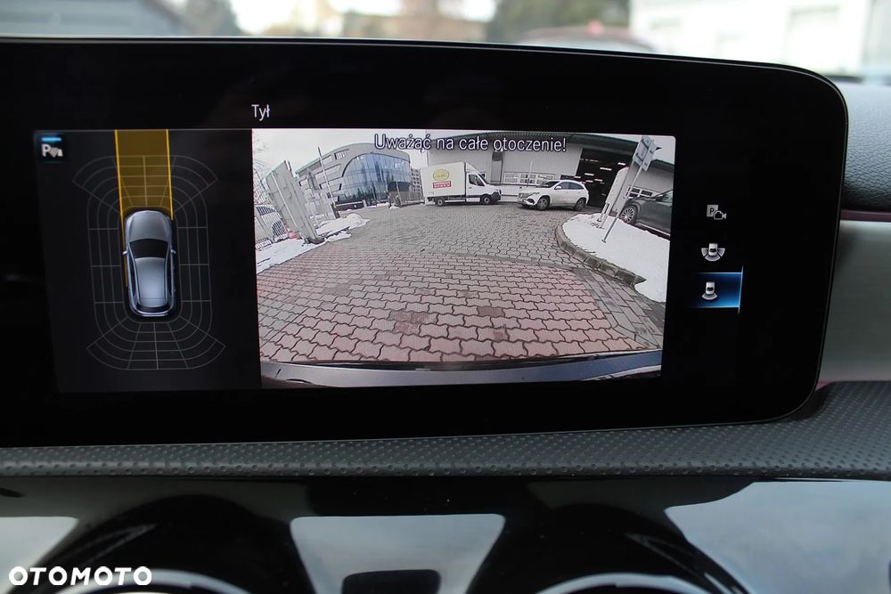 Mercedes-Benz Klasa A 180 AMG Line 7G-DCT - 15