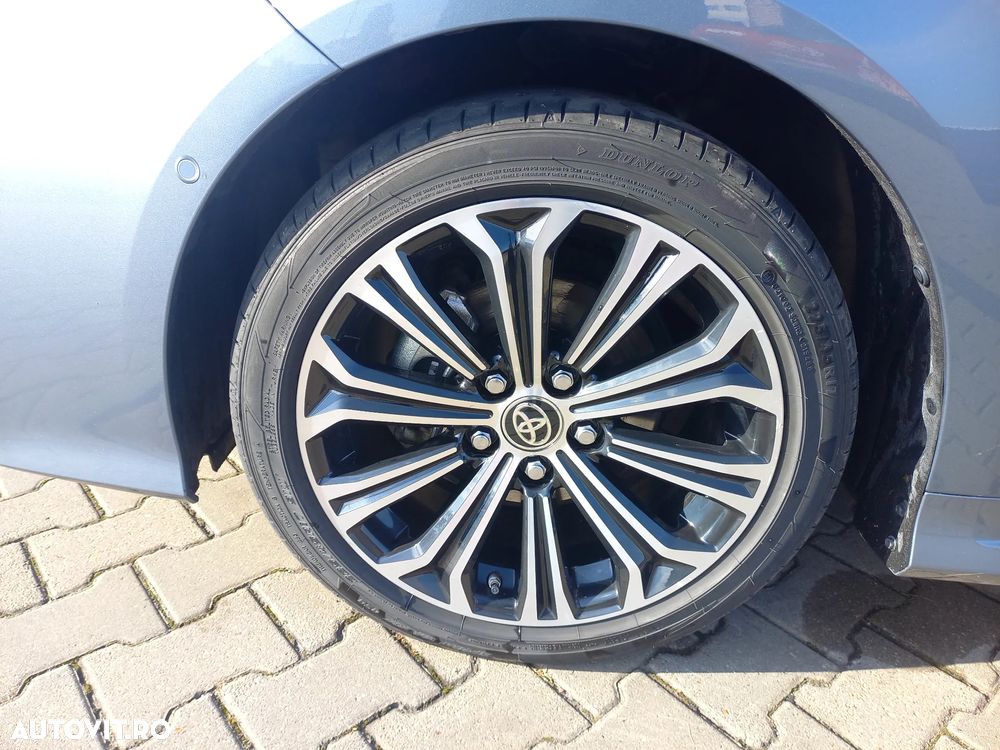 Toyota Corolla Sedan 1.8 HSD Exclusive - 30