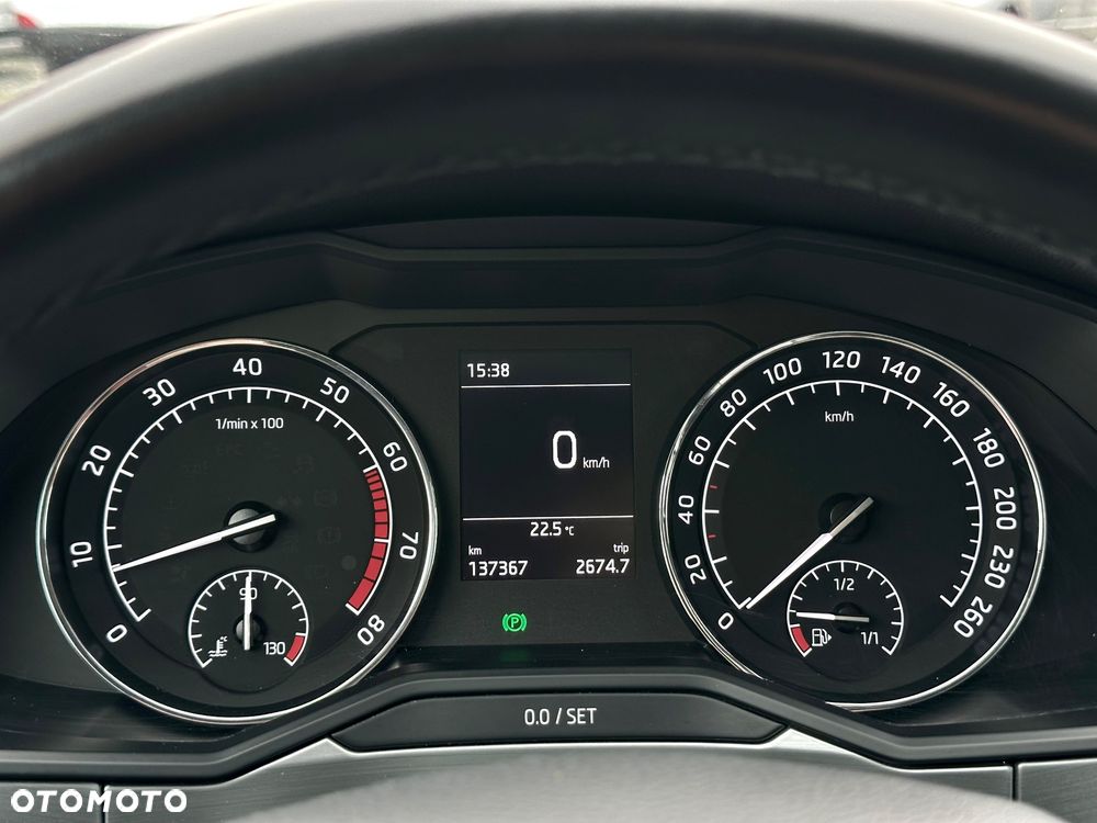 Skoda Superb 1.4 TSI ACT Ambition - 32
