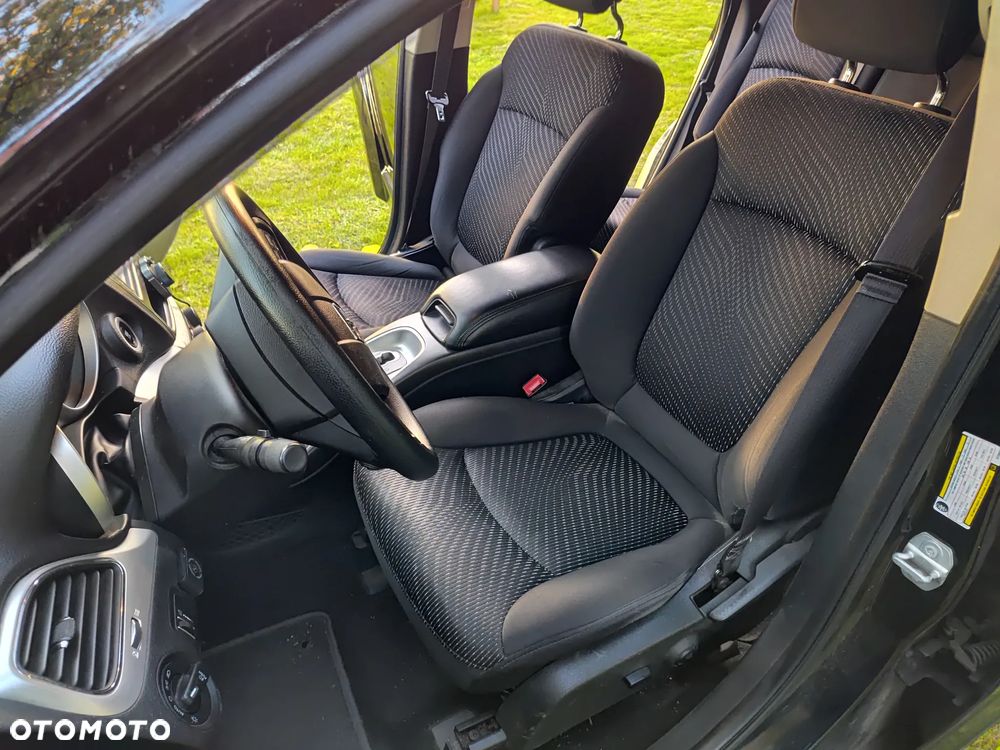 Dodge Journey - 12