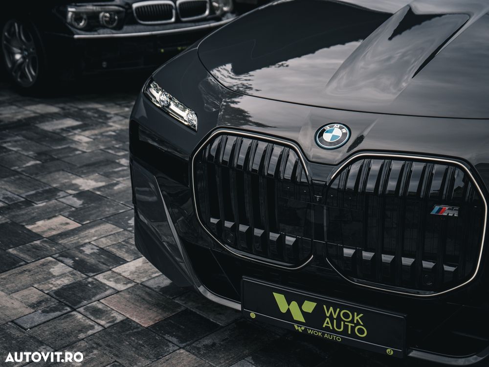 BMW M7 M760e xDrive AT PHEV - 5