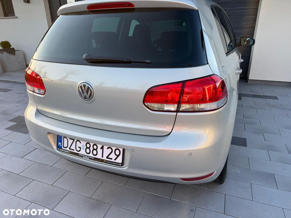 Volkswagen Golf - 8