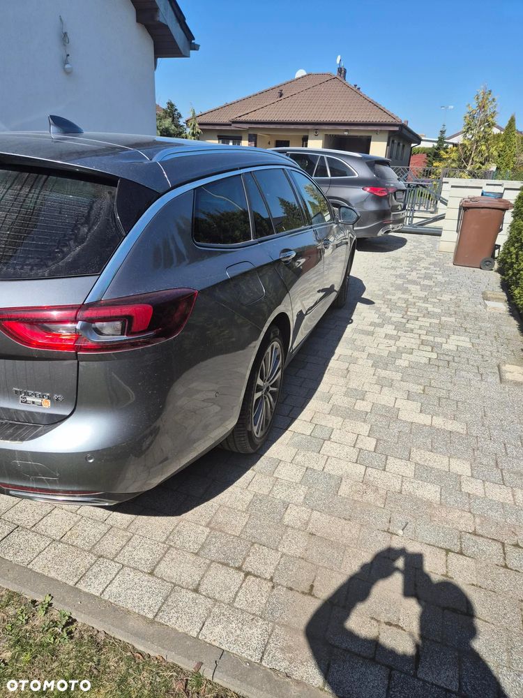 Opel Insignia 2.0 T 4x4 Exclusive S&S - 4