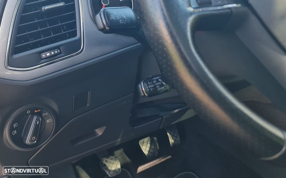 SEAT Leon ST 2.0 TDI FR S/S - 23