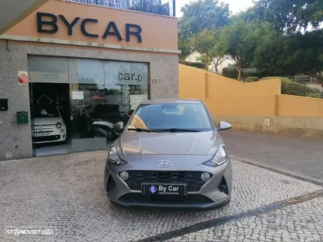 Hyundai i10 1.0 Comfort AMT - 8