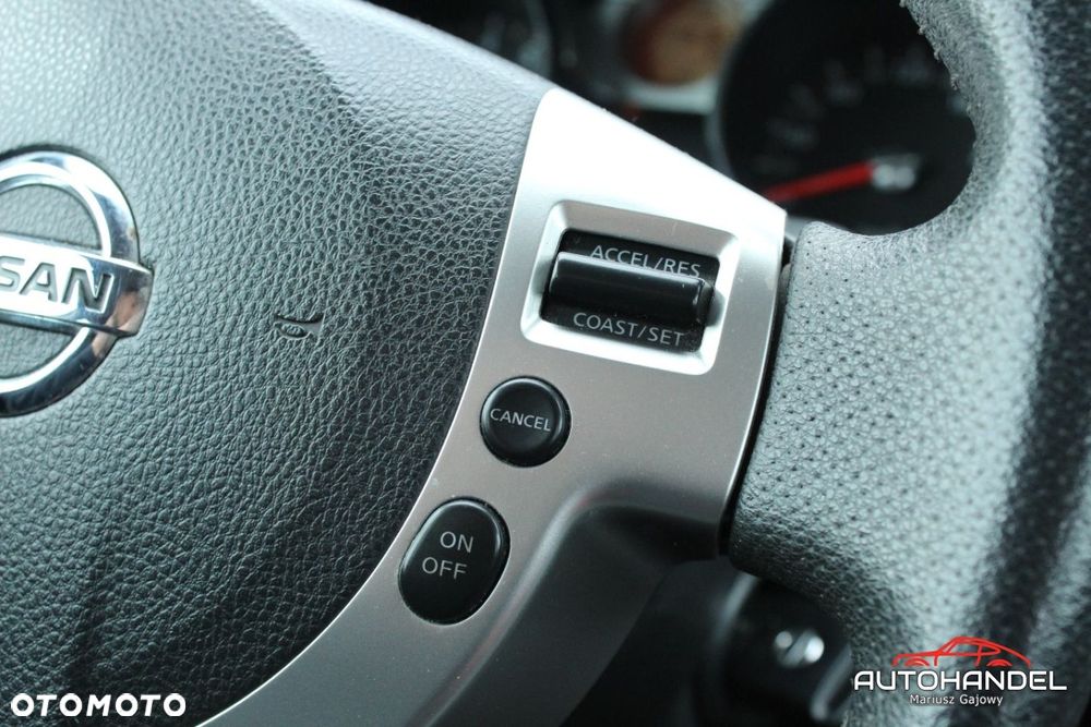 Nissan Qashqai - 11