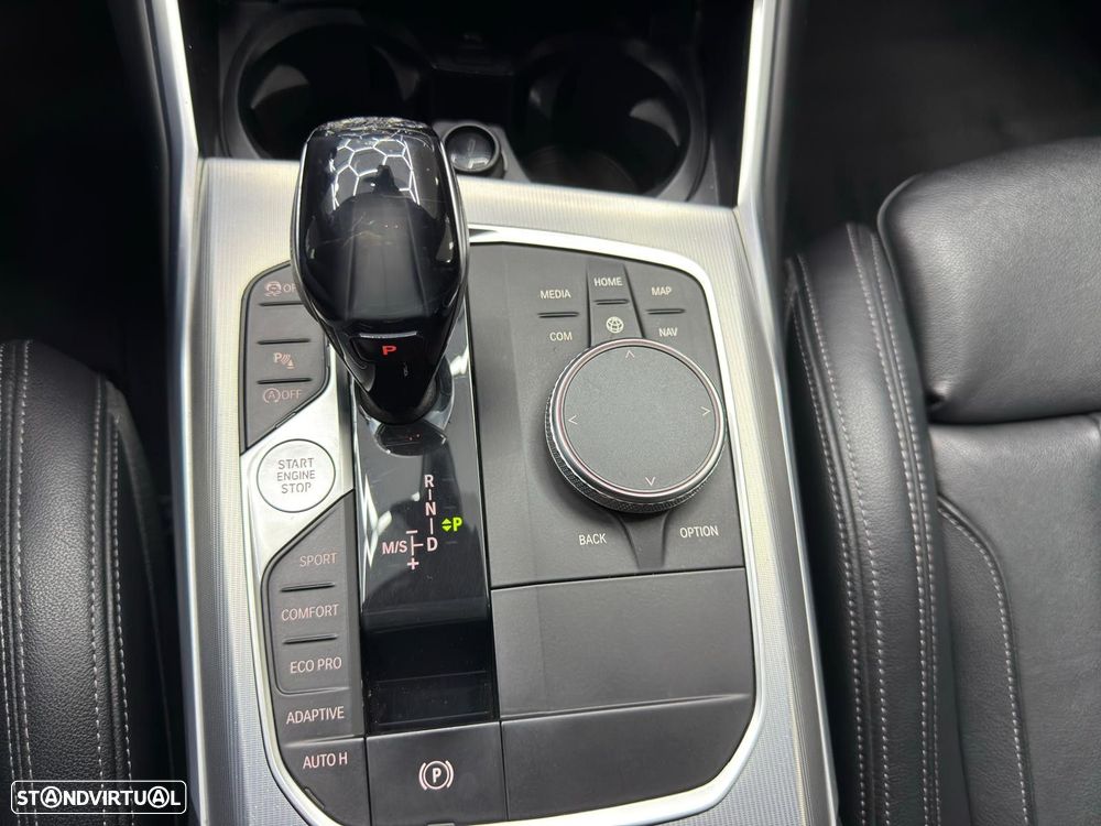 BMW 320 d Touring Line Sport Shadow Auto - 41