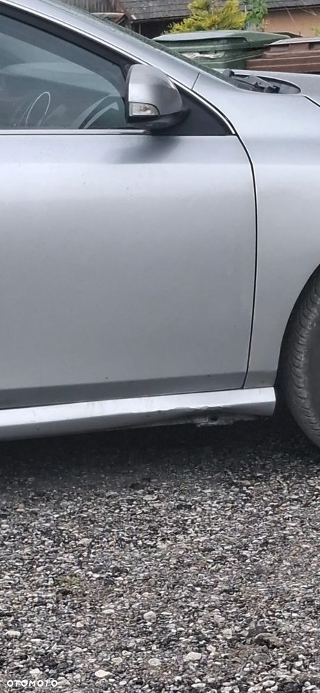 Renault Latitude 2.0 dCi Initiale - 5