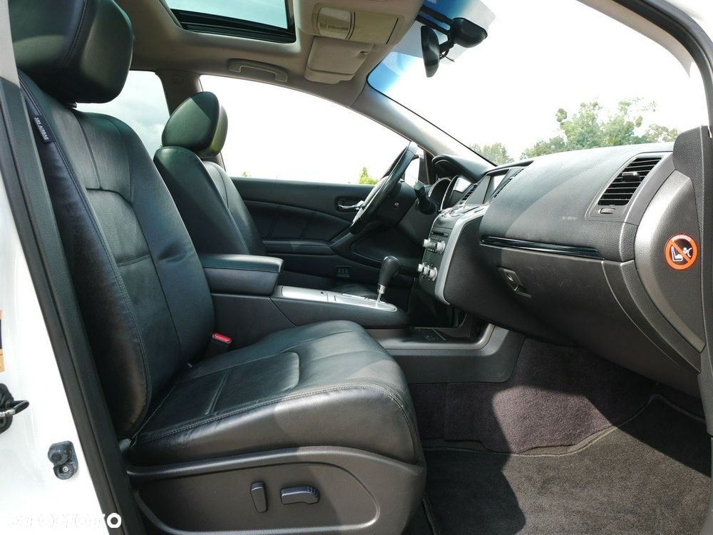Nissan Murano 2.5 D Premium - 28