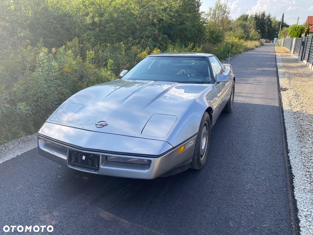 Chevrolet Corvette - 8