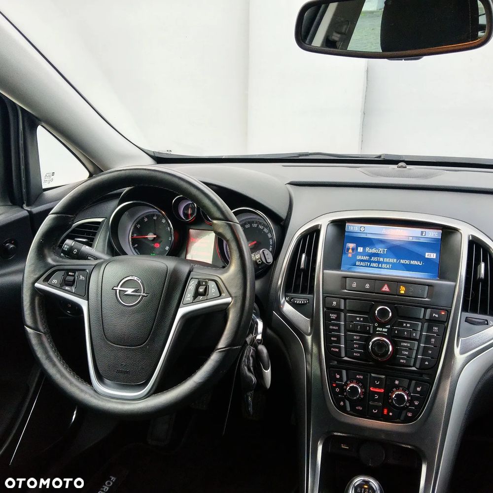 Opel Astra 1.4 Turbo Exklusiv - 19