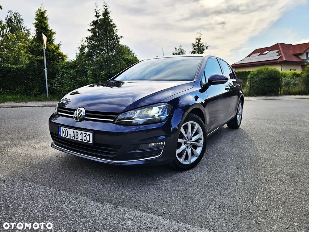 Volkswagen Golf 2.0 TDI BlueMotion Technology Edition - 1