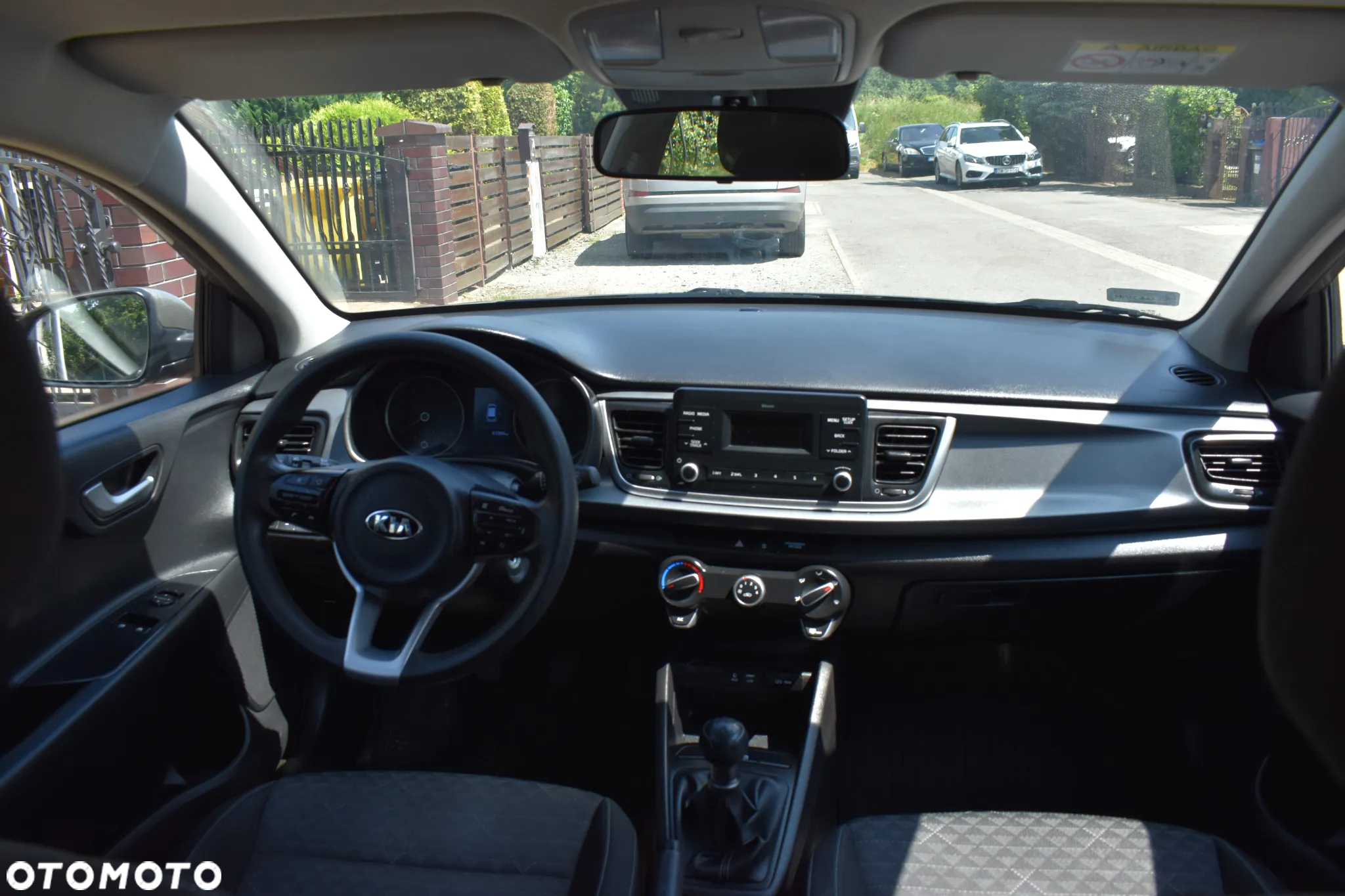 Kia Rio 1.2 L - 7