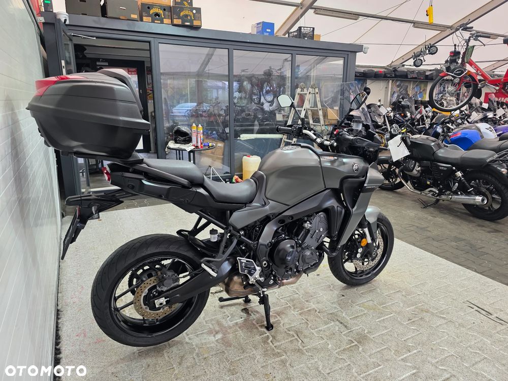 Yamaha MT - 6