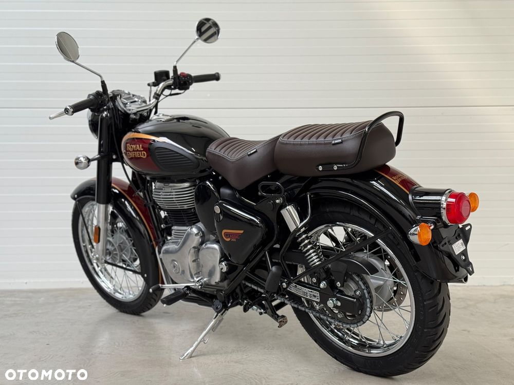 Royal Enfield Classic - 5
