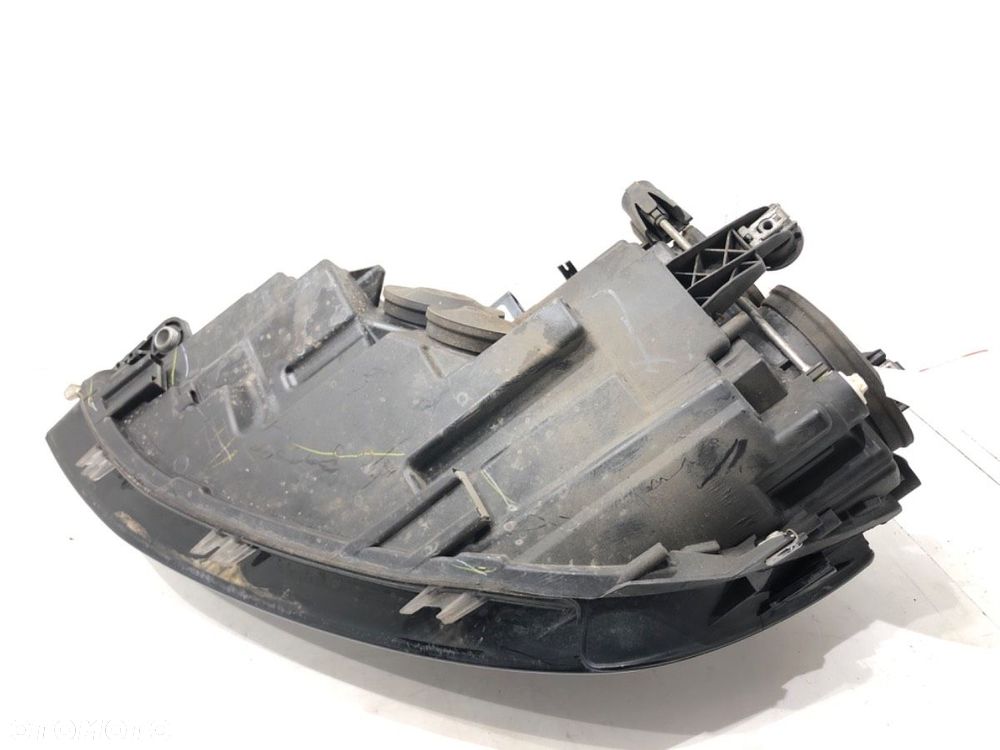 REFLEKTOR PRAWY PRZÓD USA  VW GOLF VII (5G1, BQ1, BE1, BE2) 2012 - 2022 1.8 TSI 125 kW [170 KM] - 4