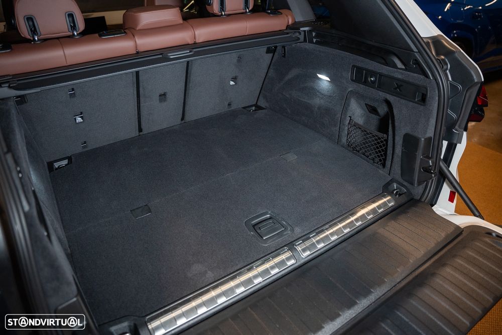 BMW X5 50 e xDrive Pack M Desportivo Pro - 43