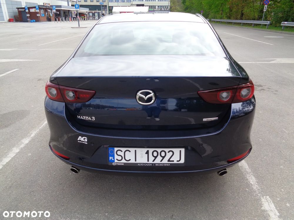 Mazda 3 2.0 mHEV Hikari - 6