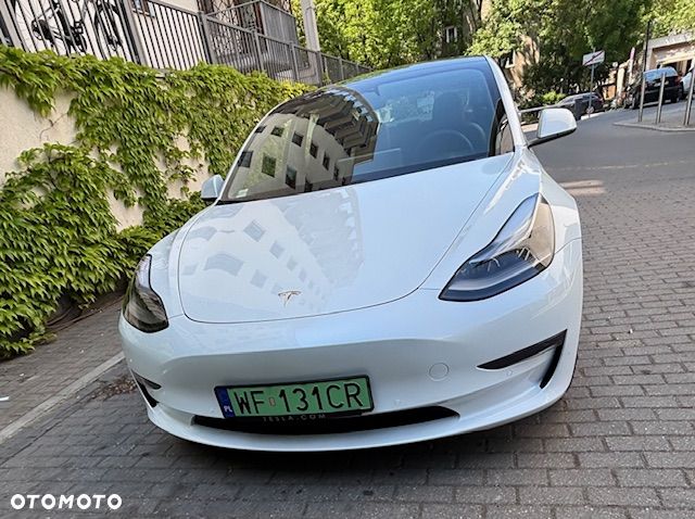 Tesla Model 3 - 14