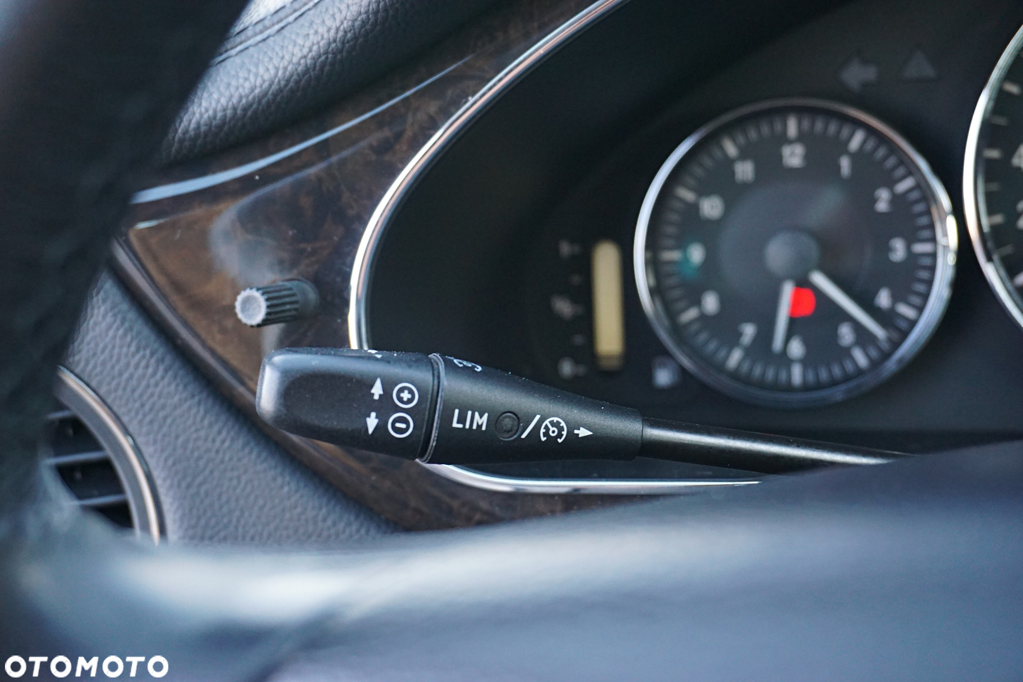 Mercedes-Benz CLS 500 - 19