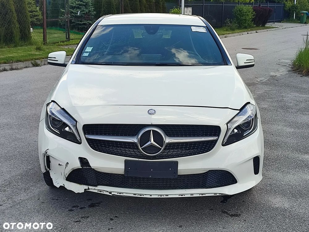 Mercedes-Benz Klasa A 180 d 7G-DCT Activity Edition - 9