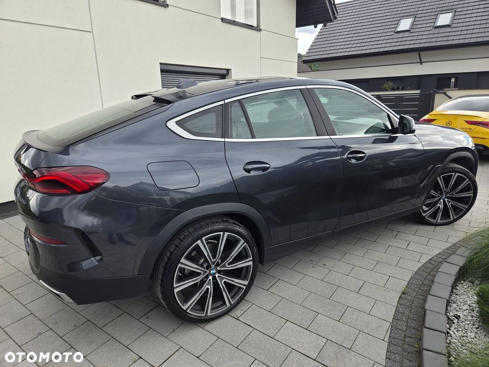 BMW X6 - 13